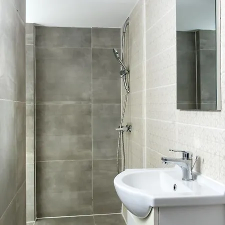 Perseus Flat 103 Larnaca